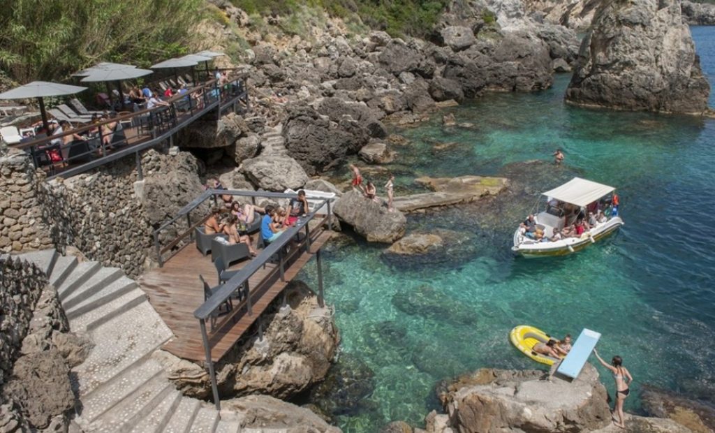 la-grotta-paleokastritsa-corfu