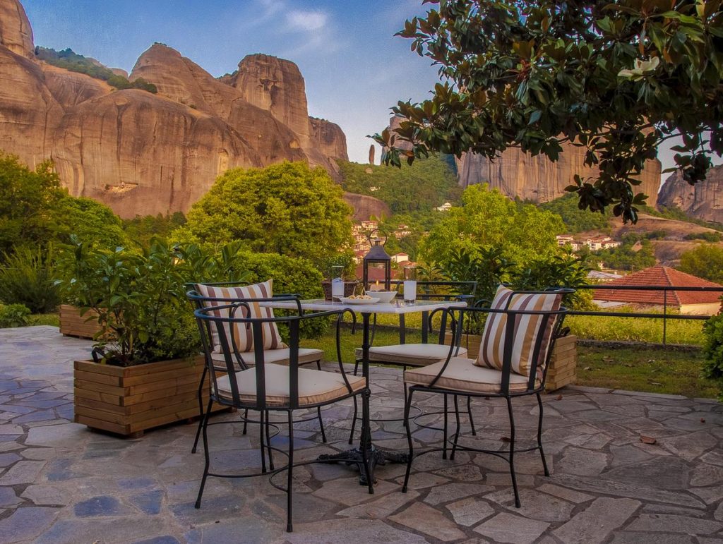 meteora-grecia-cazare-recomandata-1