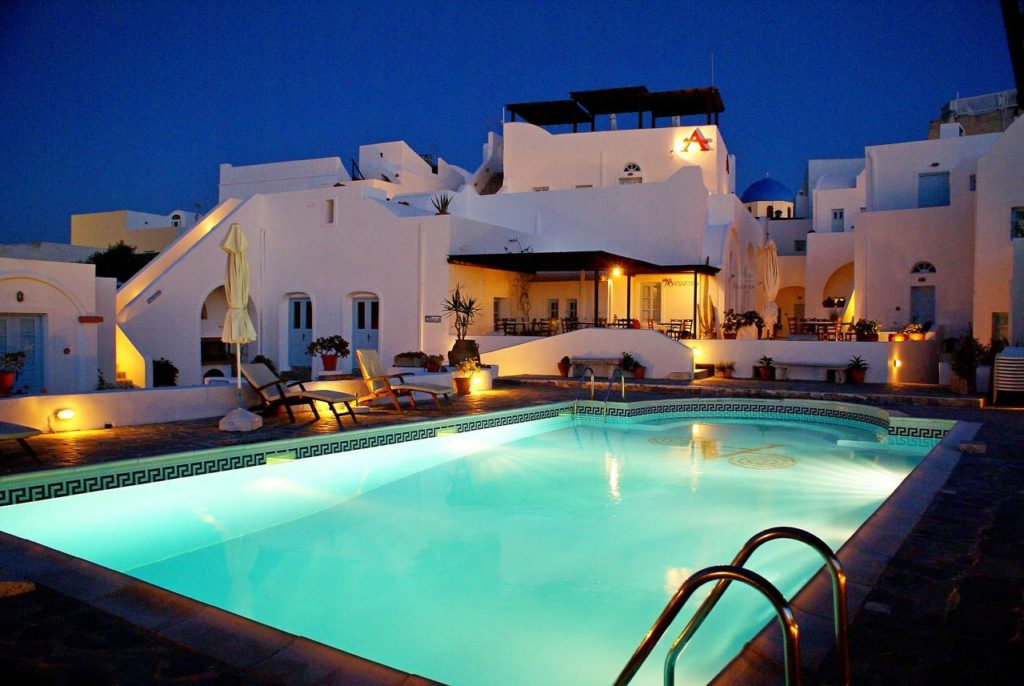 cazare-recomandata-oia-santorini-2