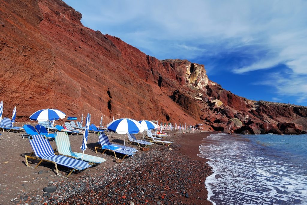 plaja-rosie-santorini-AKROTIRI