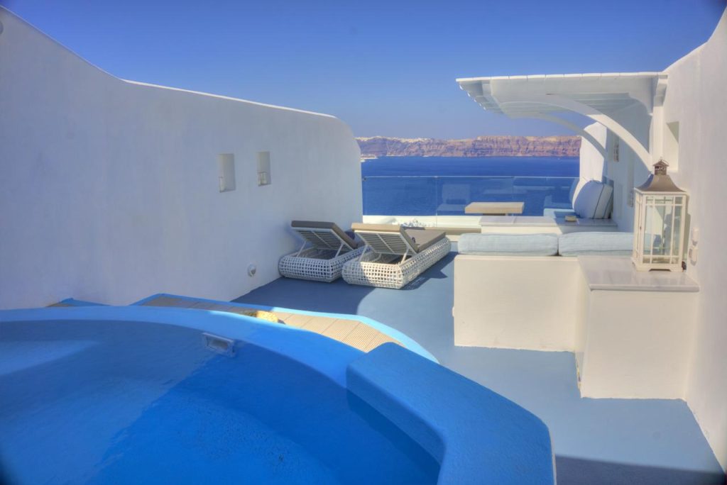 unde-ne-cazam-in-santorini-akrotiri-3