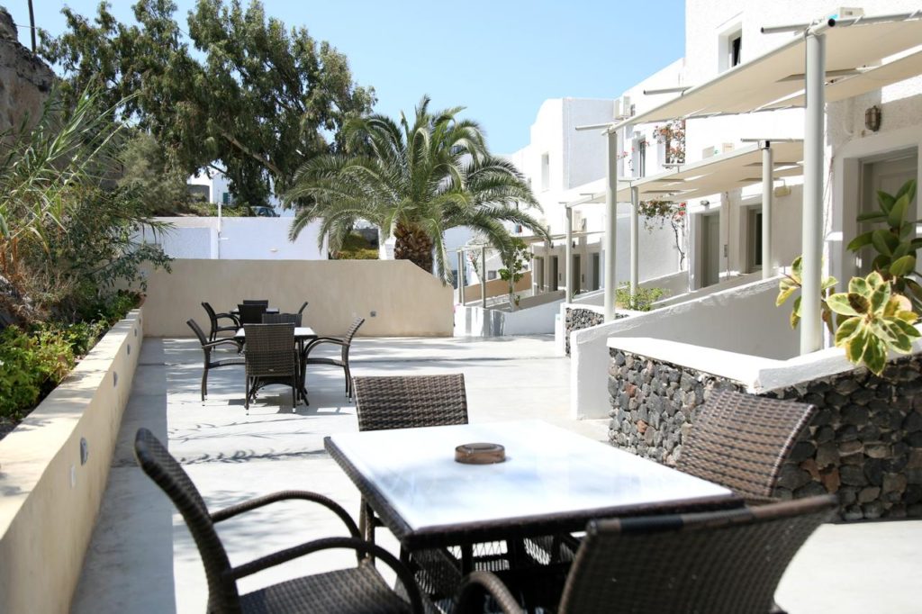unde-ne-cazam-in-santorini-akrotiri-312