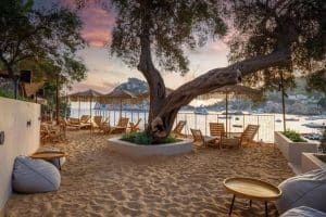 cazare-paleokastritsa-akrotiri-beach-resort-hotel-1