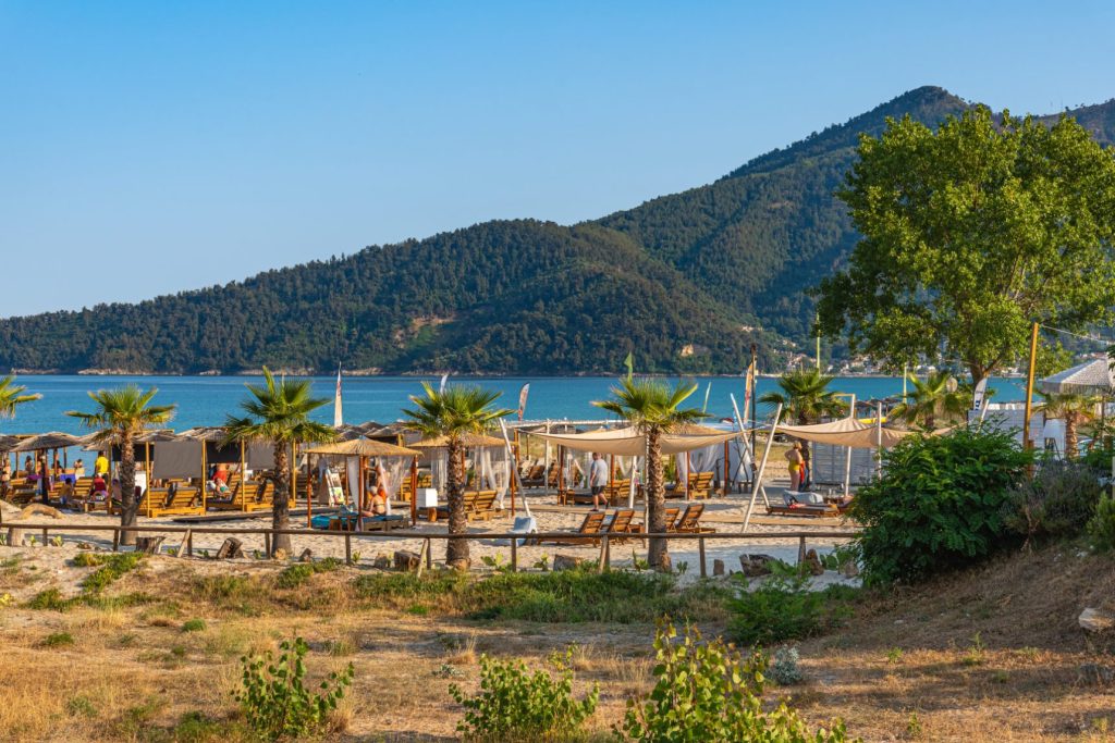 plaje-thassos-cele-mai-populare-golden-beach