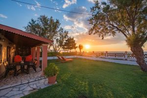 Villa Yiannitsis