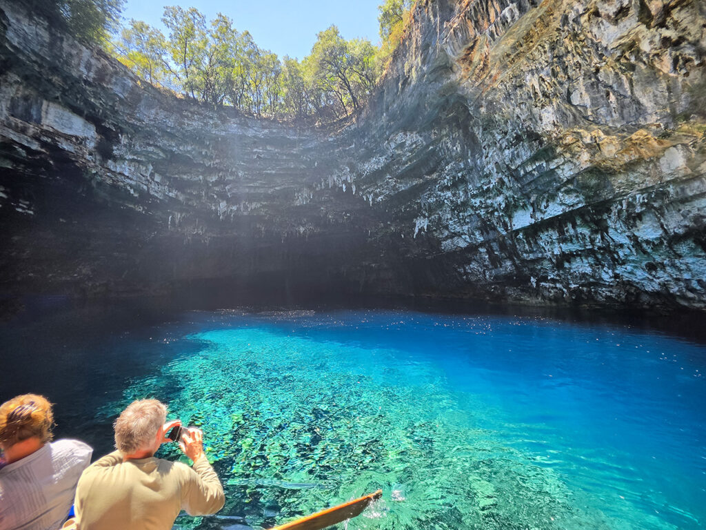 melissani-cave-kefalonia-1